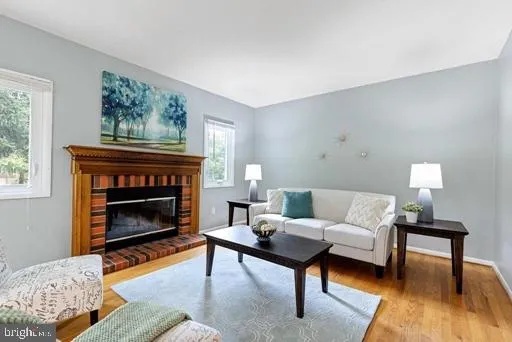 $2,595 | 8 Foxtail Court, Newark, DE 19711