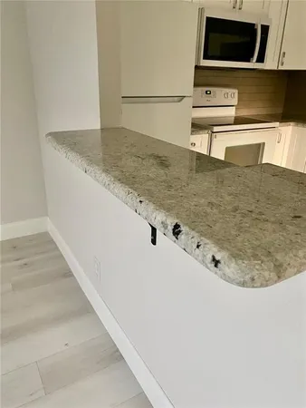 $118,000 | 1811 Bedford Lane, Unit 166, Sun City Center, FL 33573