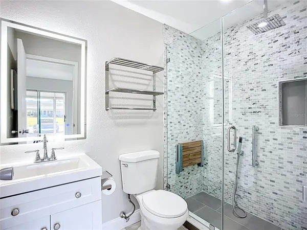 $118,000 | 1811 Bedford Lane, Unit 166, Sun City Center, FL 33573