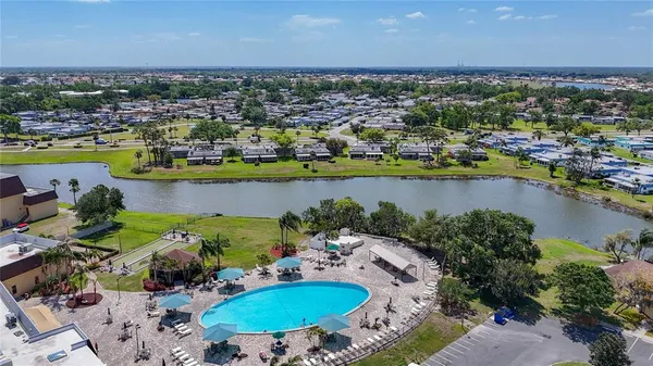 $118,000 | 1811 Bedford Lane, Unit 166, Sun City Center, FL 33573