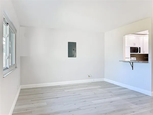 $118,000 | 1811 Bedford Lane, Unit 166, Sun City Center, FL 33573