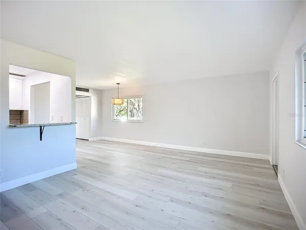 $118,000 | 1811 Bedford Lane, Unit 166, Sun City Center, FL 33573