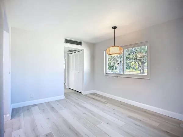 $118,000 | 1811 Bedford Lane, Unit 166, Sun City Center, FL 33573