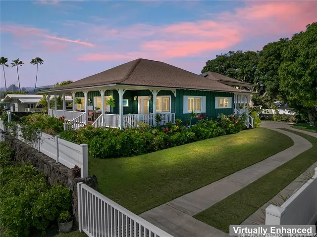$3,450,000 | 160 Ulupa Street, Kailua, HI 96734