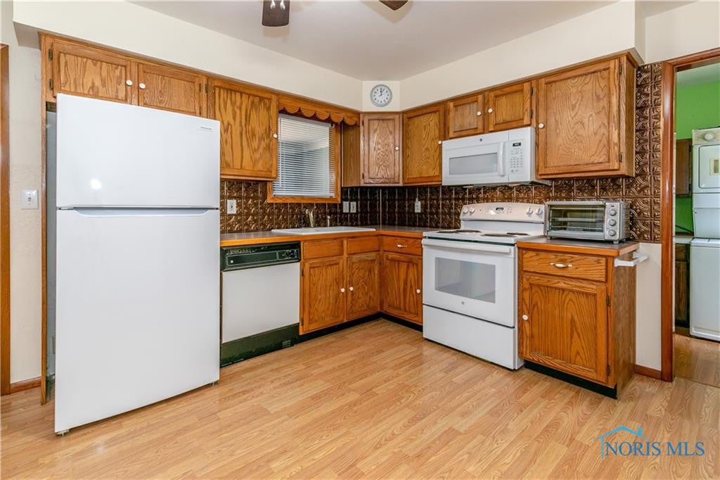 3859 Angola Road Toledo, OH 43615 - Photo 13 of 24 Gallery Image 13