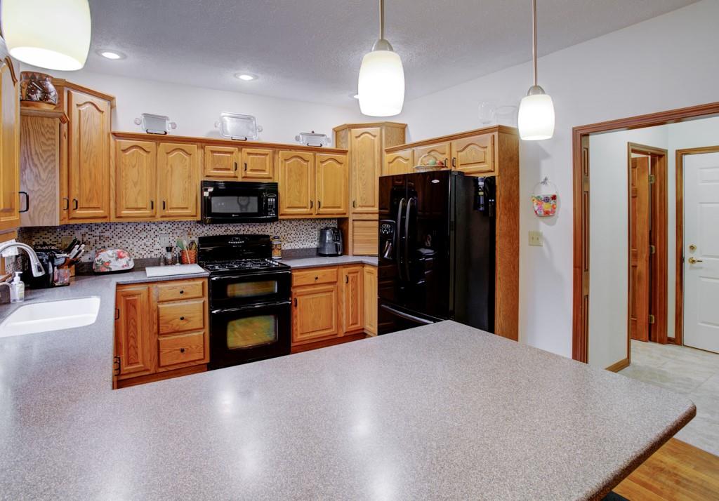 10677 Thorny Ridge Trace Fishers, IN 46037 - Photo 5 of 60 Gallery Image 5