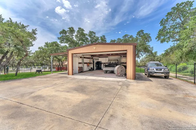 $1,575,000 | 11650 Sunset Ranch, Helotes, TX 78023