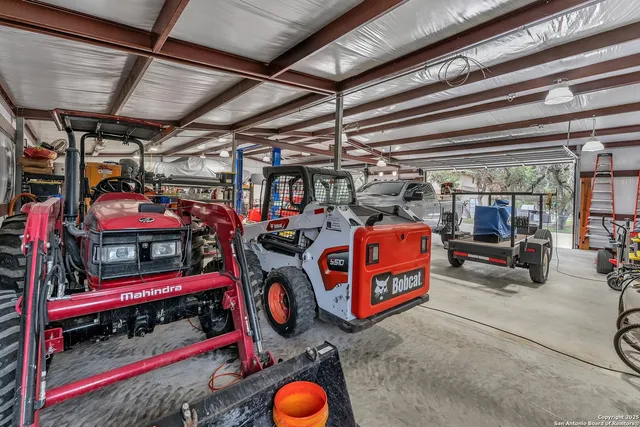 $1,575,000 | 11650 Sunset Ranch, Helotes, TX 78023