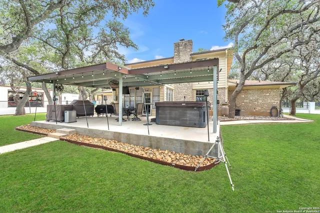 $1,575,000 | 11650 Sunset Ranch, Helotes, TX 78023