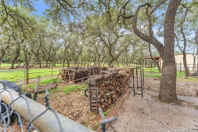 $1,575,000 | 11650 Sunset Ranch, Helotes, TX 78023