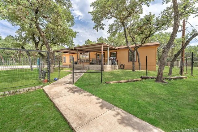 $1,575,000 | 11650 Sunset Ranch, Helotes, TX 78023
