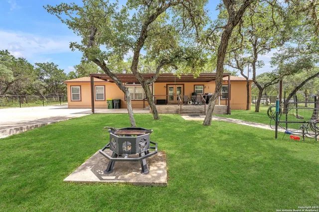 $1,575,000 | 11650 Sunset Ranch, Helotes, TX 78023