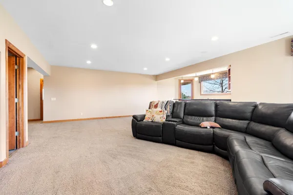 $1,199,000 | 1502 Epperstone Enclave Northeast, Byron, MN 55920