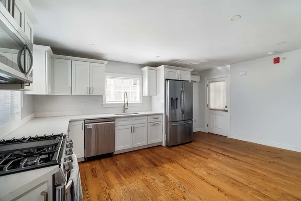 $578,000 | 109 Main Street, Unit 1, Woburn, MA 01801