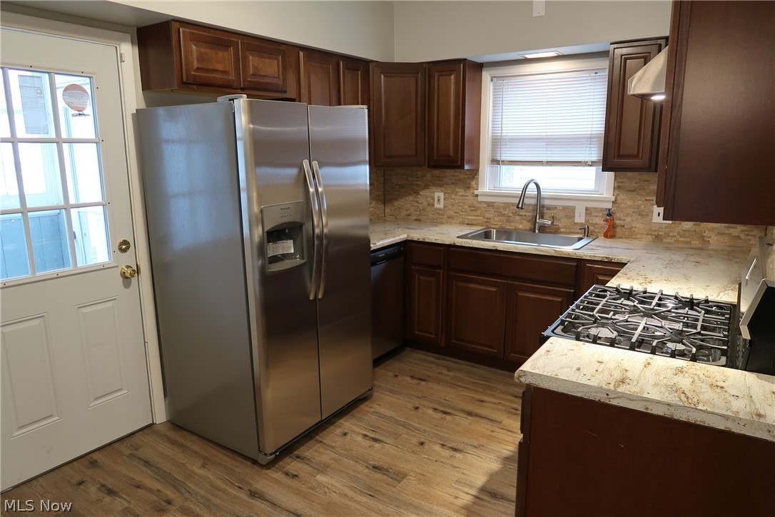 12992 Cedar Road Cleveland, OH 44118 - Photo 7 of 33 Gallery Image 7