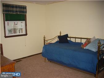 26 Dawn Road Levittown, PA 19056 - Photo 10 of 12 Bedroom 2