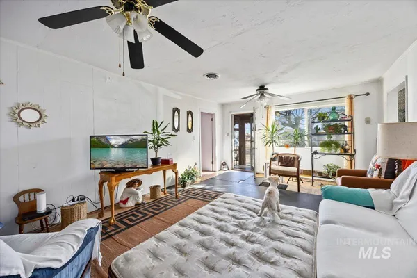 $249,900 | 534 Miller Avenue, Burley, ID 83318