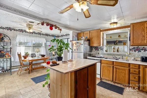 $249,900 | 534 Miller Avenue, Burley, ID 83318