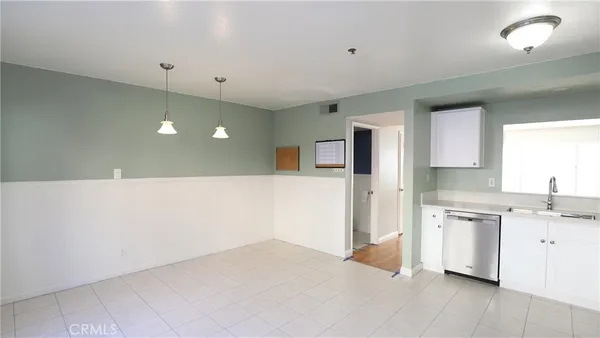 $3,200 | 25885 Trabuco Road, Unit 235, Lake Forest, CA 92630