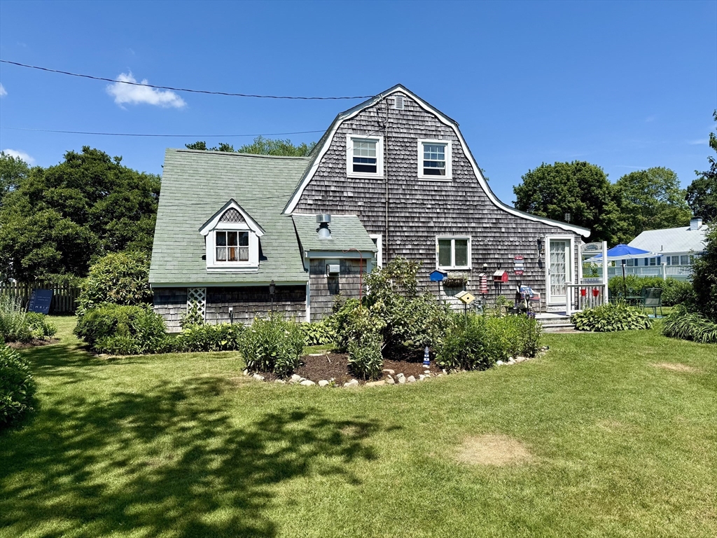43 Virginia Street Marshfield, MA 02050 - Photo 2 of 41