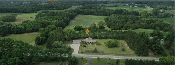 $519,900 | E11616 North Reedsburg Road, Baraboo, WI 53913