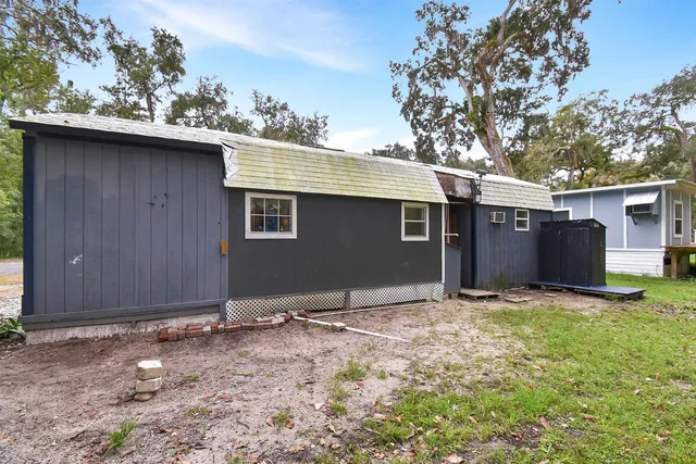 $1,295 | 4895 Ave D, Unit B, St. Augustine, FL 32095