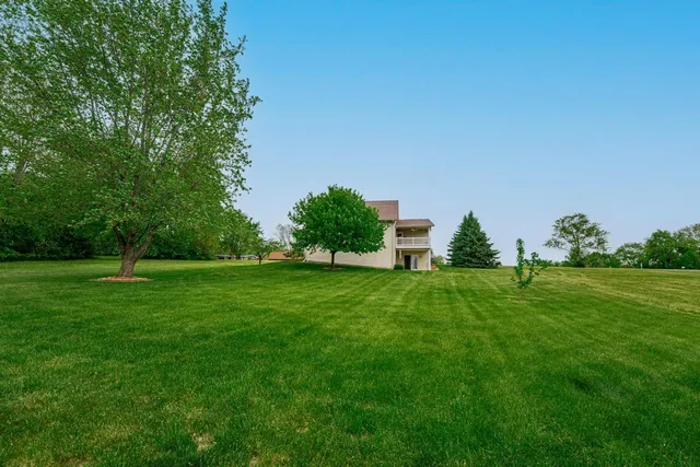 $260,000 | 816 Lake Summerset Road, Lake Summerset, IL 61019