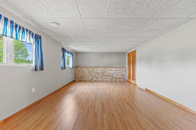 $280,000 | 816 Lake Summerset Road, Lake Summerset, IL 61019