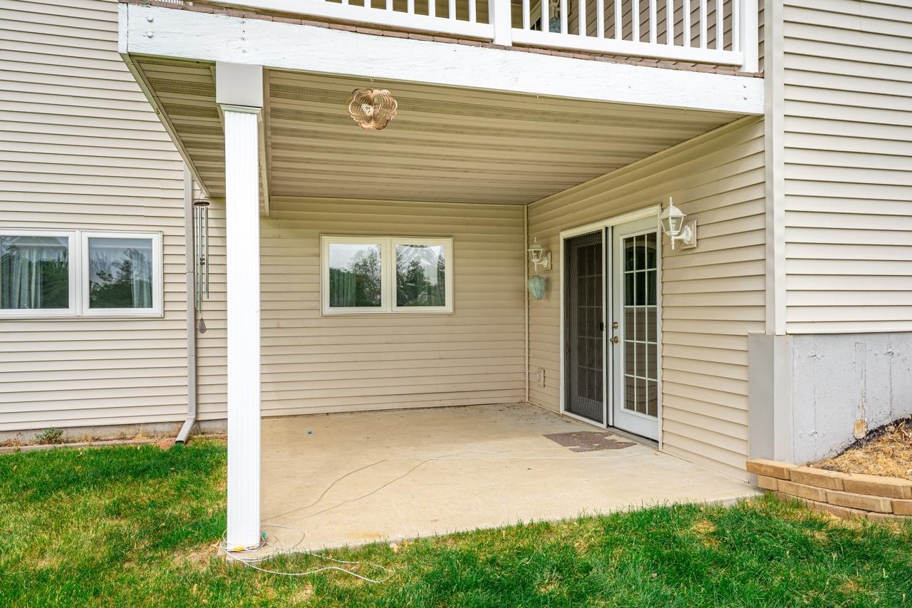 816 Lake Summerset Road Lake Summerset, IL 61019 - Photo 5 of 29 a view of backyard with a porch