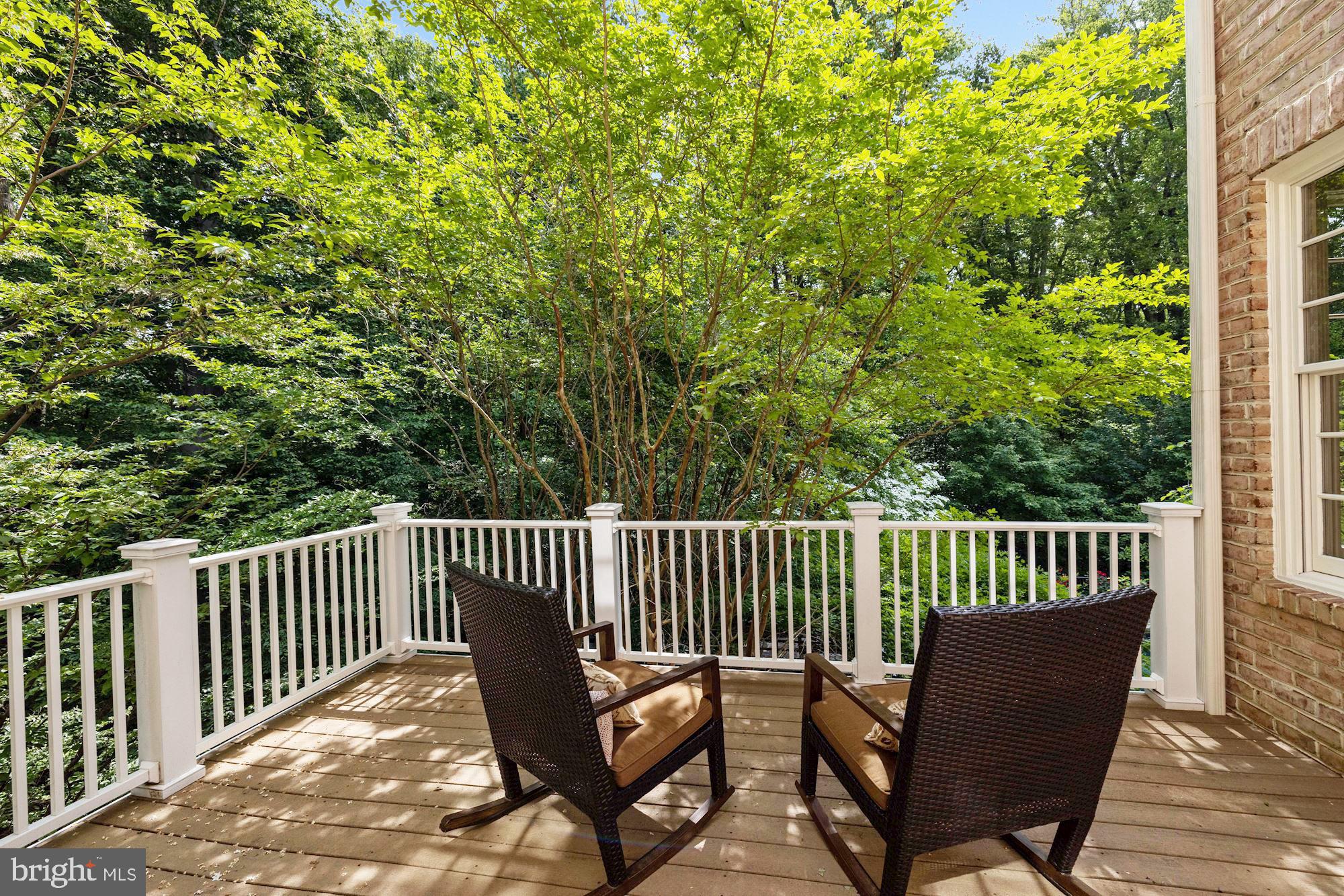 913 Georgetown Ridge Court McLean, VA 22102 - Photo 12 of 77