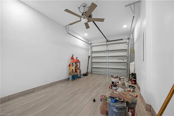 $525,000 | 9045 Madrid Circle, Naples, FL 34104