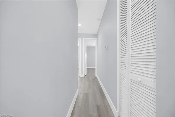 $525,000 | 9045 Madrid Circle, Naples, FL 34104