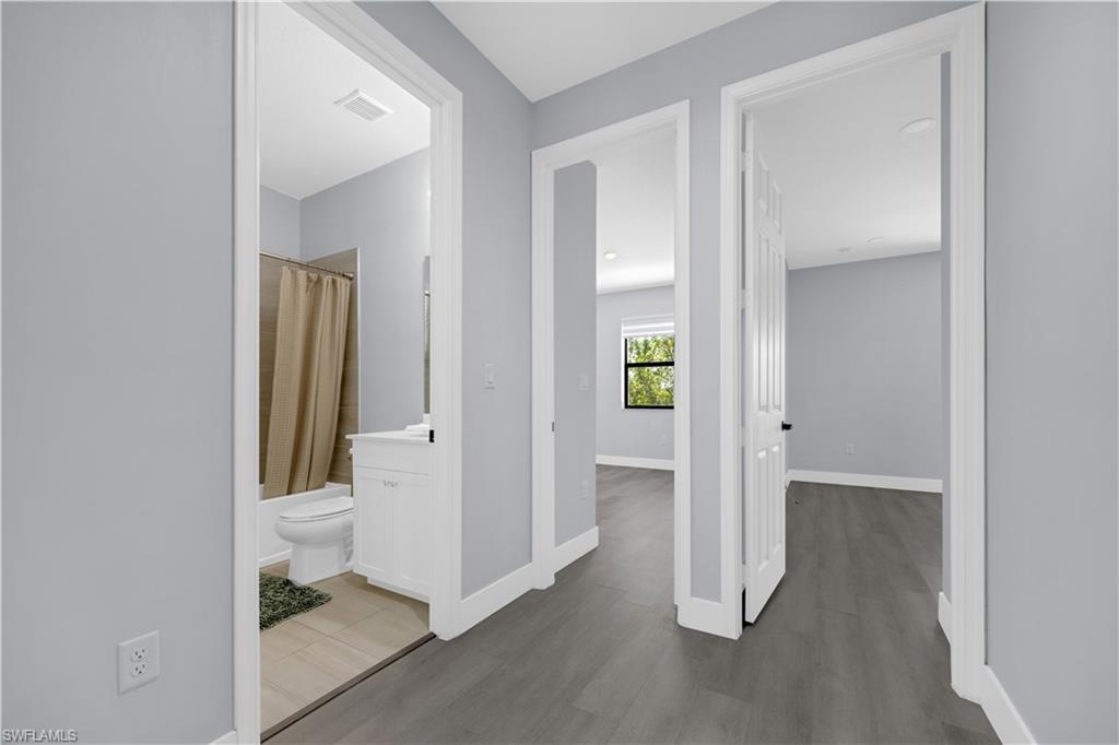 9045 Madrid Circle Naples, FL 34104 - Photo 22 of 46