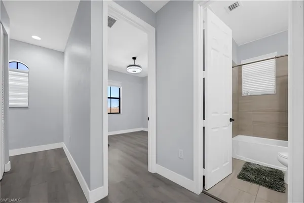 $525,000 | 9045 Madrid Circle, Naples, FL 34104