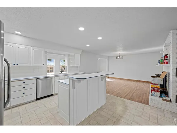 $1,500,000 | 32864 County Road 49, Greeley, CO 80631