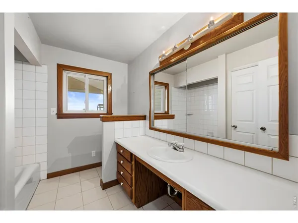 $1,500,000 | 32864 County Road 49, Greeley, CO 80631