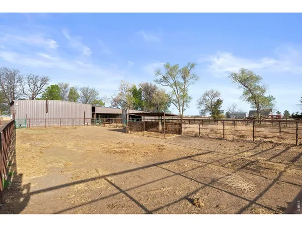 $1,500,000 | 32864 County Road 49, Greeley, CO 80631