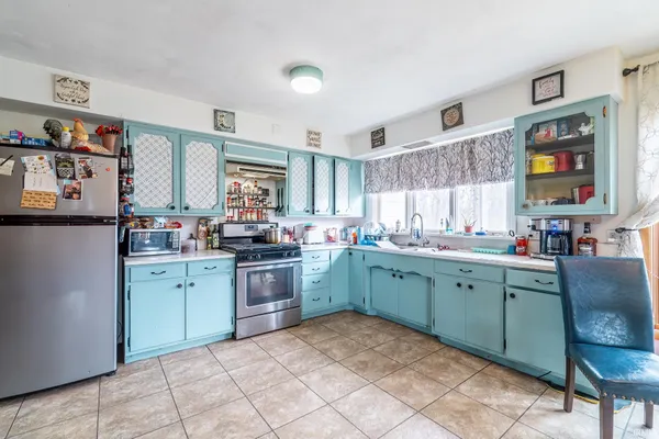 $205,900 | 7403 Highway 27, Berne, IN 46711