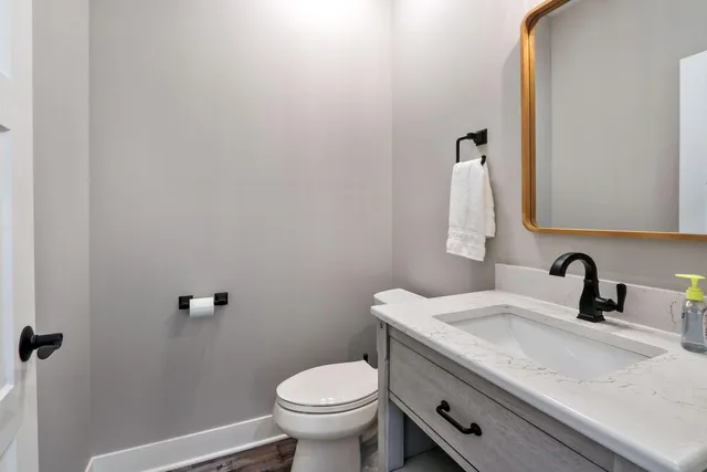 $624,900 | 787 Odsila Way, Fontana, WI 53125