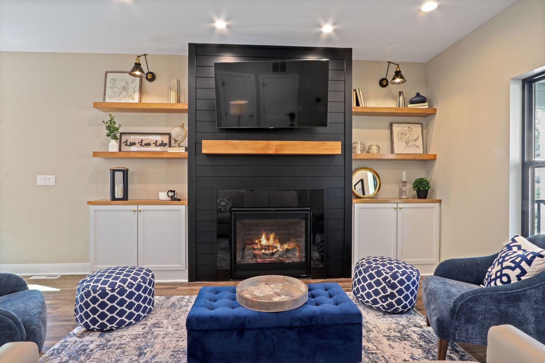 787 Odsila Way Fontana, WI 53125 - Photo 5 of 26 Gas Fireplace and Built-Ins