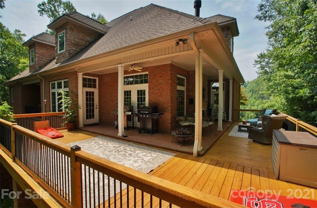 134 Avondale Road Mount Airy, NC 27030 - Photo 3 of 22 Gallery Image 3