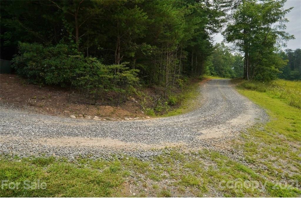 134 Avondale Road Mount Airy, NC 27030 - Photo 6 of 22 Gallery Image 6