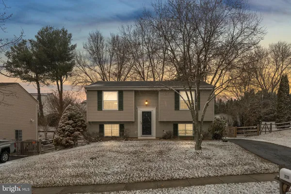 $450,000 | 24200 Newbury Road, Gaithersburg, MD 20882