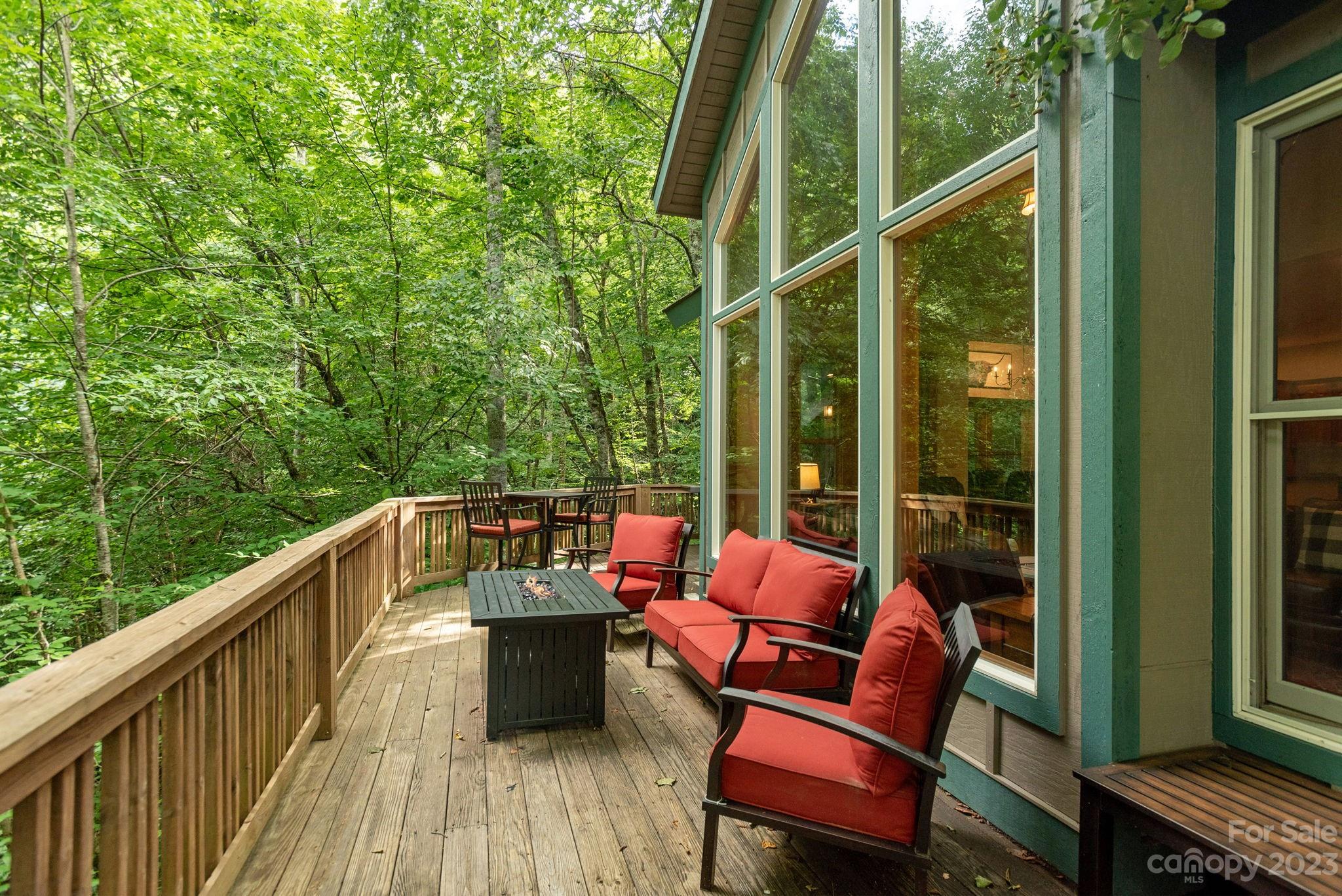 141 Settlers Rest Boone, NC 28607 - Photo 7 of 48 Gallery Image 7