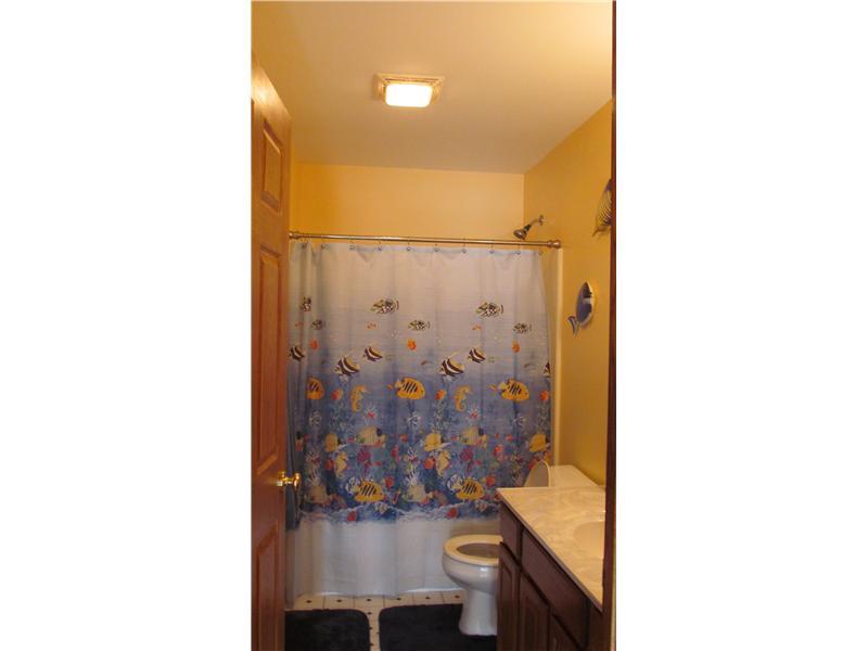 2996 Valley Road Mercer, PA 16137 - Photo 22 of 23 Full Bath.
