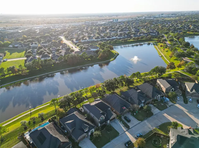 $597,000 | 18751 Fairmont Springs Court, Cypress, TX 77429