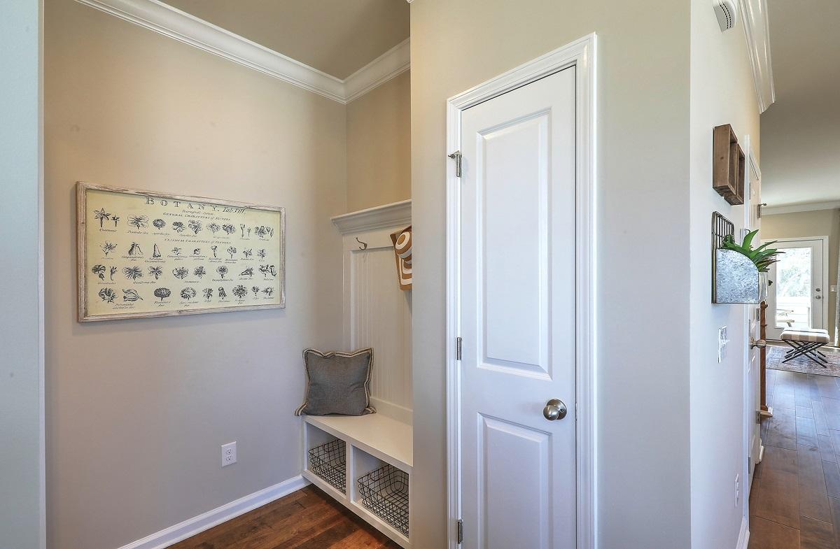 307 Pathfinder Way Charleston, SC 29492 - Photo 16 of 28 WEB valet