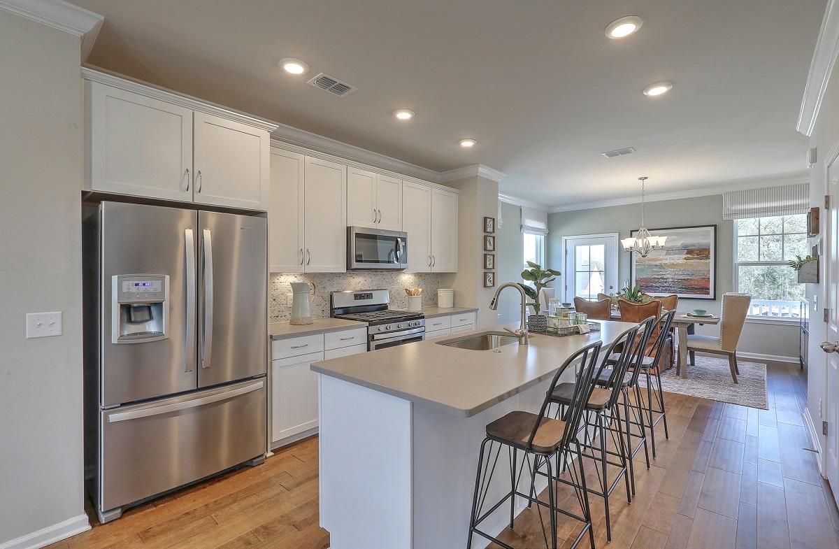 307 Pathfinder Way Charleston, SC 29492 - Photo 8 of 28 WEB kitchen