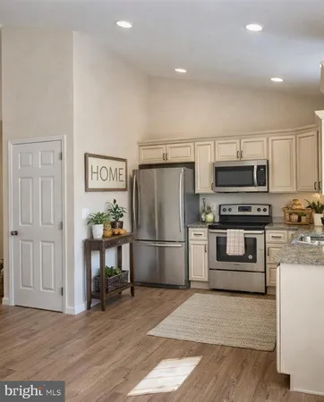 $475,000 | 120 Ridge Top Lane, Linden, VA 22642