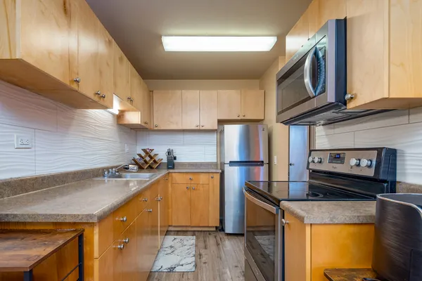 $285,000 | 33 Hualalai Street, Unit 310, Hilo, HI 96720